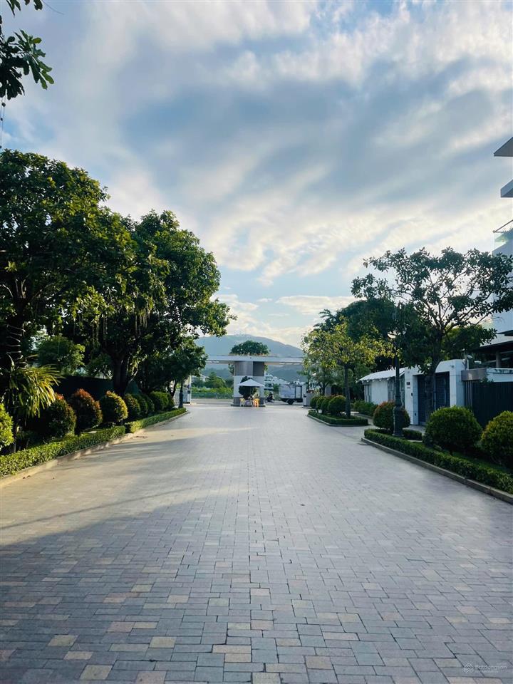 Còn duy nhất 1 lô đất khu biệt thự vip vcn phước hải 330m2 giá 21 tỷ 450 triệu