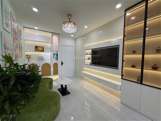 Cần tiền bán gấp căn hộ view biển, ban công hướng đông nam toà nhà mường thanh viễn triều
