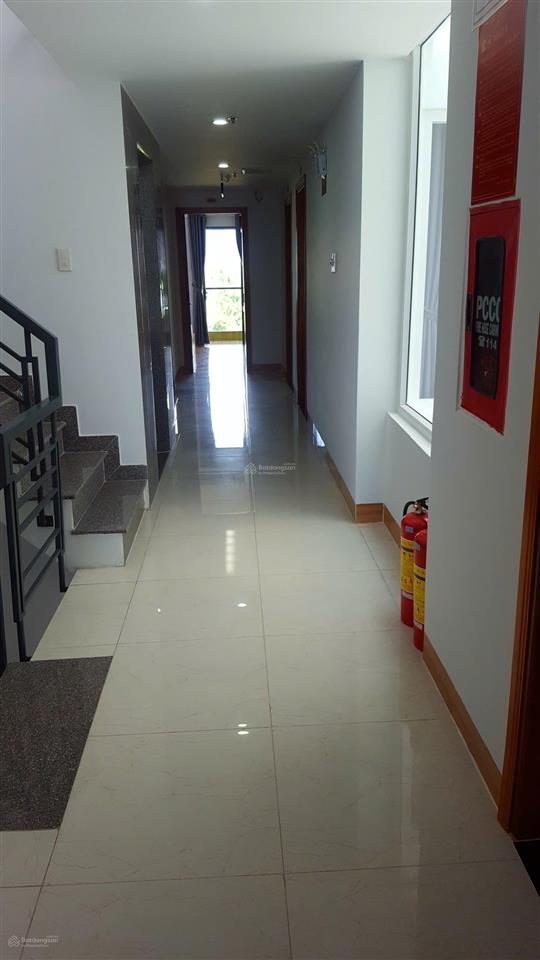 Bán khách sạn 7 tầng đang hoạt động, sát biển  vị trí tập trung khách du lịch  dương hiến quyền