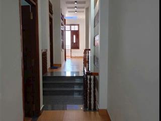 Bán nhà 4 tầng đường trần thị tính  p. phước hòa  tp. nha trang. dt 107m2 giá 8,9 tỷ