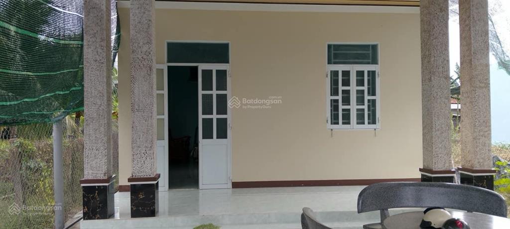 Bán nhà gần khu công nghiệp dốc đá trắng khu vân phong