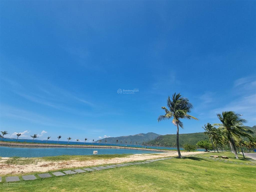 Chính chủ cần bán lô đất góc 2 mặt đường lớn, gần biển khu an viên 352.5m2, 100 triệu/m2, có sổ đỏ