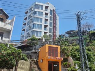 Khách sạn view biển đường trần phú phường vĩnh nguyên 293,2m2, giá 50 tỷ hạ giá còn 38 tỷ