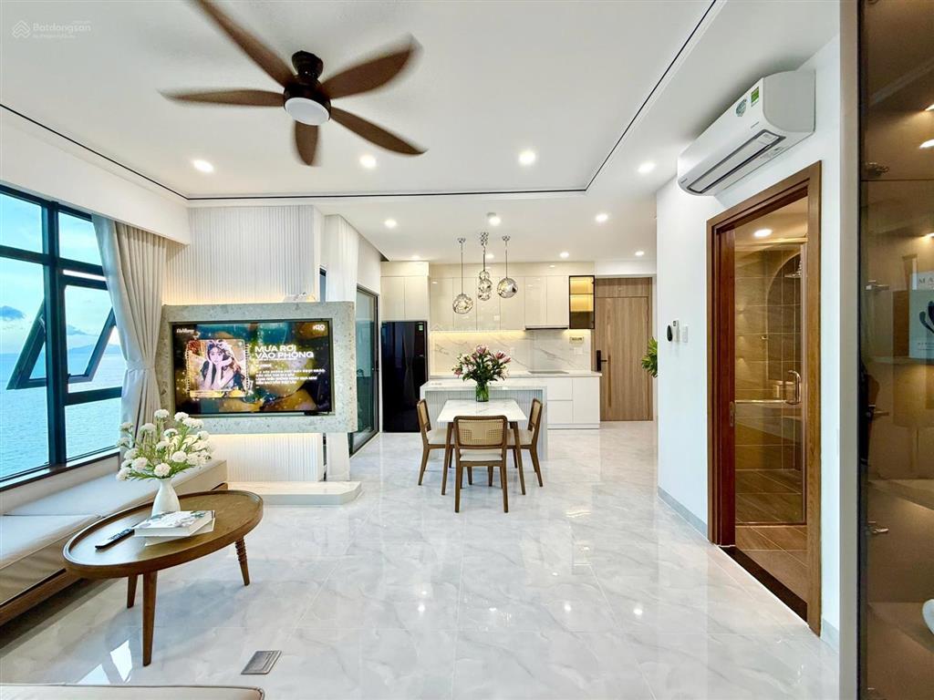 Căn ho view trực diện biển 70,56m2 ngay biển mường thanh viễn triều giá rẻ nhất tt  0989 880 ***