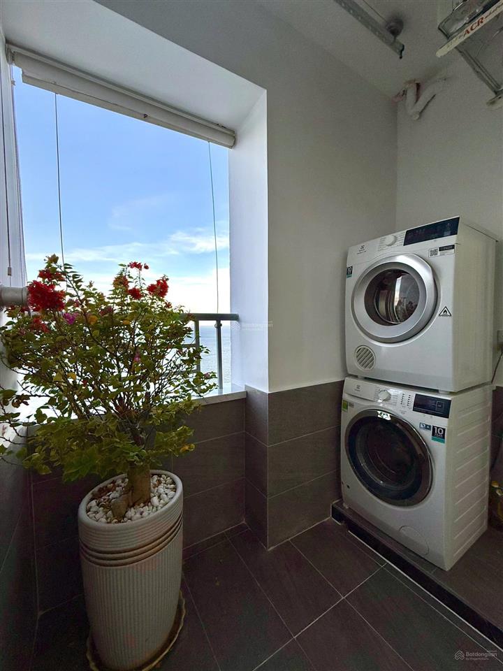 Căn ho view trực diện biển 70,56m2 ngay biển mường thanh viễn triều giá rẻ nhất tt  0989 880 ***