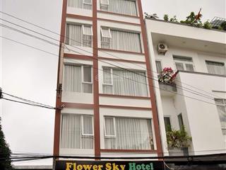 Bán khách sạn 7 tầng, tại vĩnh hải, nha trang. dt 119,4m2 (ngang 5m) có 26 phòng kd  giá 22 tỷ