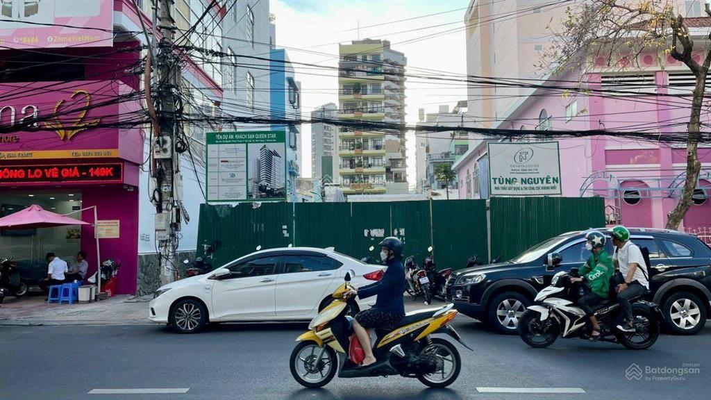 Bán lô đất xây ks đường nguyễn thiện thuật, khu phố tây, nha trang, dt 448,8m2  giá bán 325tr/m2.
