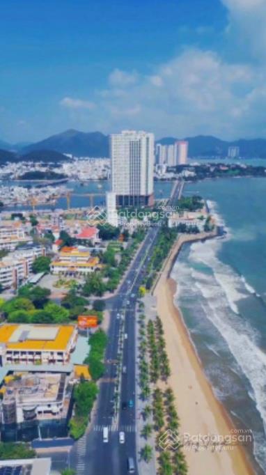 Bán ks 20 tầng có 80 phòng kd. giá 130 tỷ. đường trần quang khải, khu phố tây nha trang. dtsd 3877m