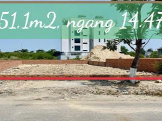 Bán đất biệt thự đường huỳnh văn nghệ, vĩnh hoà, nha trang. dt 351m (ngang 14,4m)  giá 49tr/m.