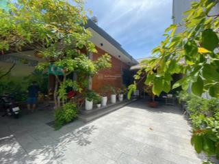 Bán nhà biệt thự dt 200m2. nhà hướng tây. khu đô thị bắc vĩnh hải, nha trang. giá bán 10 tỷ.
