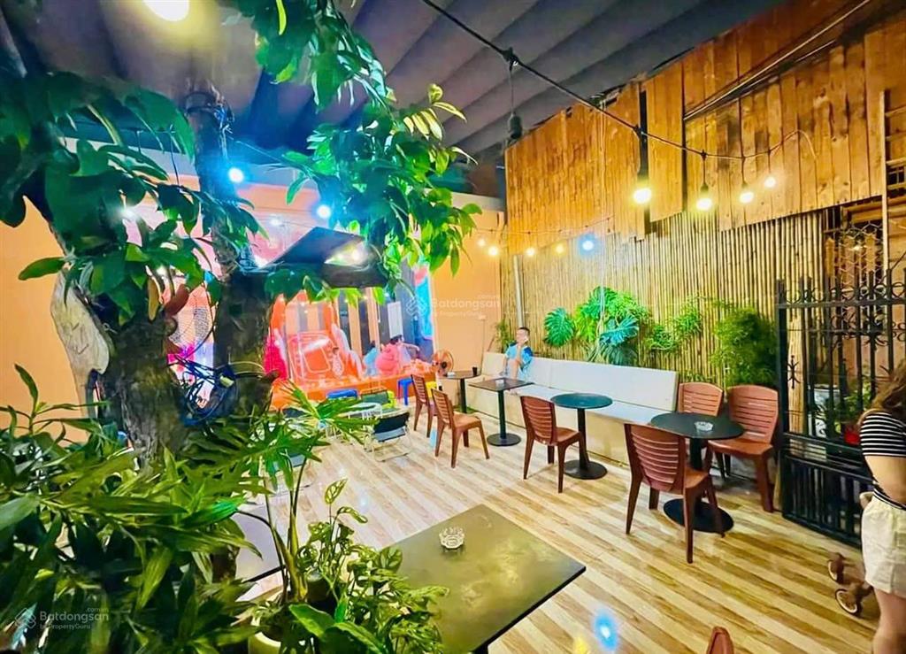 Cần bán 10,8 tỷ. nhà hẻm bắc sơn, vĩnh hải, nha trang. dt 223m2 (ngang 10m)  gần biển, gần chợ.