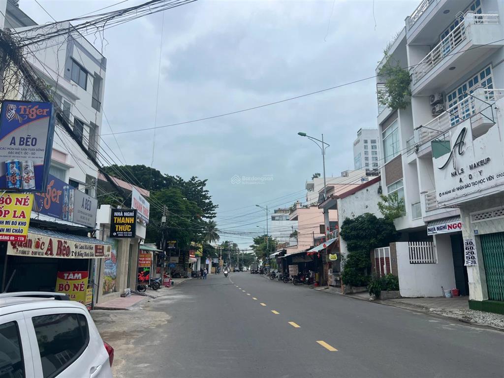 Cần bán lô đất đẹp hẻm đặng tất, vĩnh hải, nha trang. dt 168,5m2 (ngang 11m), h.tây  giá 14,5 tỷ