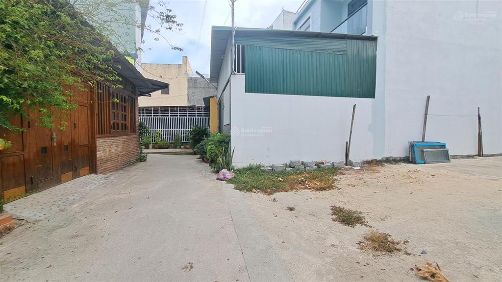 Cần bán lô đất cực đẹp khu vực vĩnh hải  nha trang  cách biển chỉ 5p di chuyển