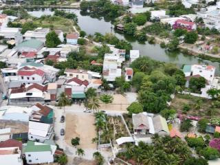 Bán lô góc vĩnh thạnh  khu dân cư đông, đường rộng 7m, cách đường cầu bè 20m