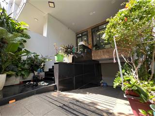 Nhà vạn phúc city chính chủ giảm ngay 3 tỷ giá bán 18 tỷ 800, nhà hoàn thiện cao cấp, hiện đại