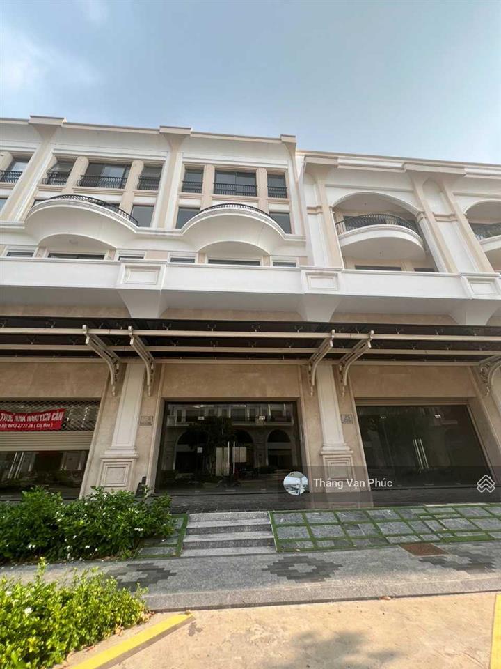 Bán nhà phố đường đinh thị thi, khu đô thị vạn phúc city, giá tốt nhà thô, kinh doanh tốt