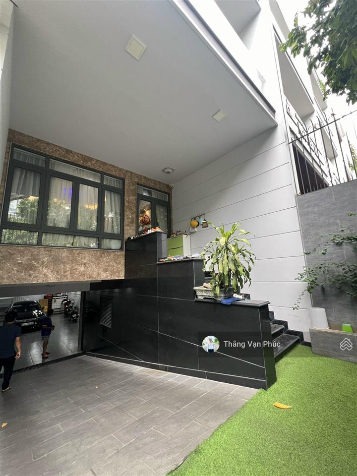 Căn giá tốt 19 tỷ 800 hoàn thiện nội thất cao cấp, vạn phúc city, gần ngay trường học và hồ bơi