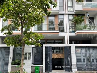 Cho thuê nhà 5x23m giá 29 triệu kđt vạn phúc city, hoàn thiện hầm 4 tầng phù hợp văn phòng và ở