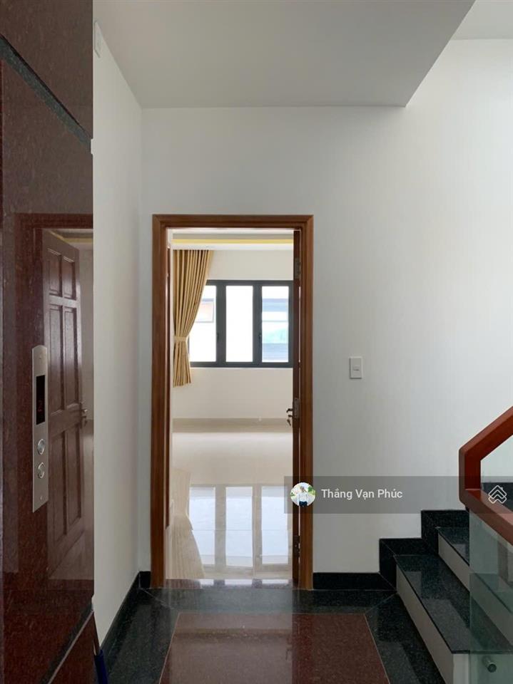 Cho thuê nguyên căn vạn phúc city giá 33 triệu hoàn thiện cao cấp mới đẹp, ở và làm văn phòng