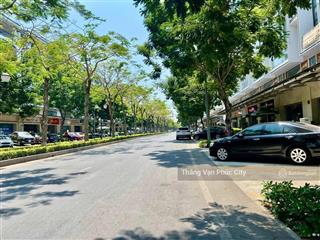Chủ cần bán lỗ 3 tỷ mặt tiền nguyễn thị nhung, giá 38 tỷ, thuận kinh doanh, mở cty tốt kđt vạn phúc