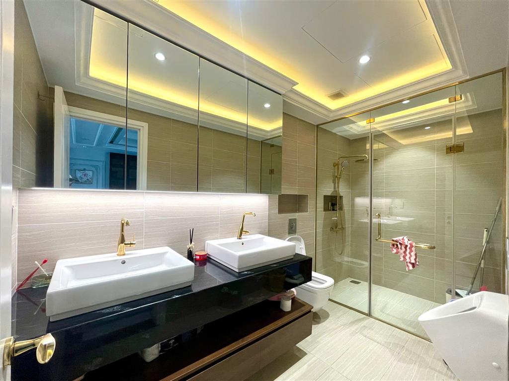 Chủ cần bán mặt tiền nguyễn thị nhung, 9x20m, tòa nhà 6 tầng hoàn thiện, kinh doanh tốt, đường lớn