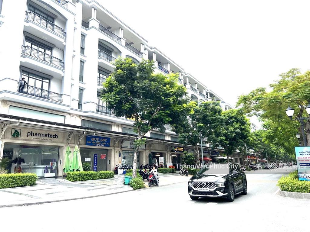 Mặt tiền nguyễn thị nhung 7x20m kđt vạn phúc, kinh doanh sầm uất phù hợp mọi công ty, sổ hồng riêng