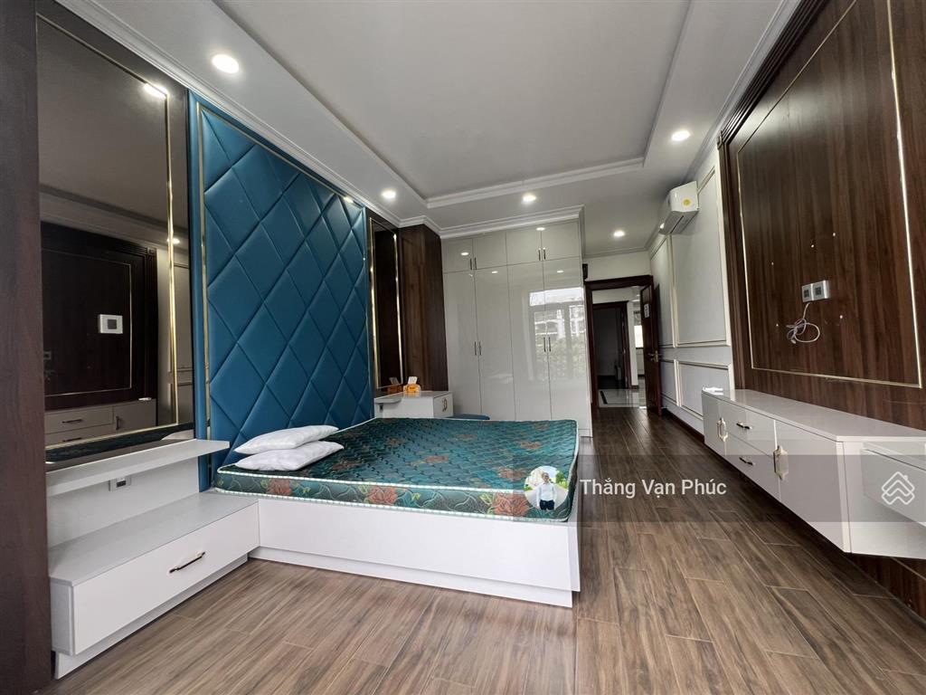 Chủ nhà thân gửi bán nhà đường 36, vạn phúc city, hoàn thiện cao cấp, đang cho thuê, giá tốt đầu tư