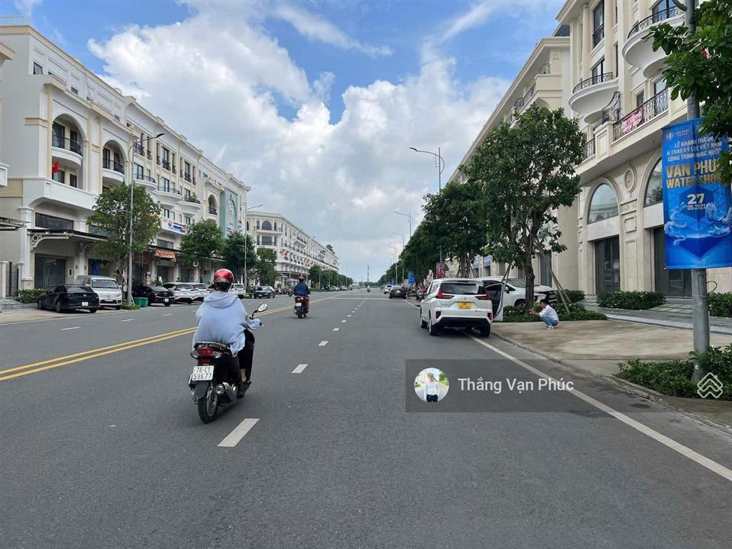 Nhà nguyên căn mặt tiền đinh thị thi 7x20m, hoàn thiện văn phòng, máy lạnh, thang máy