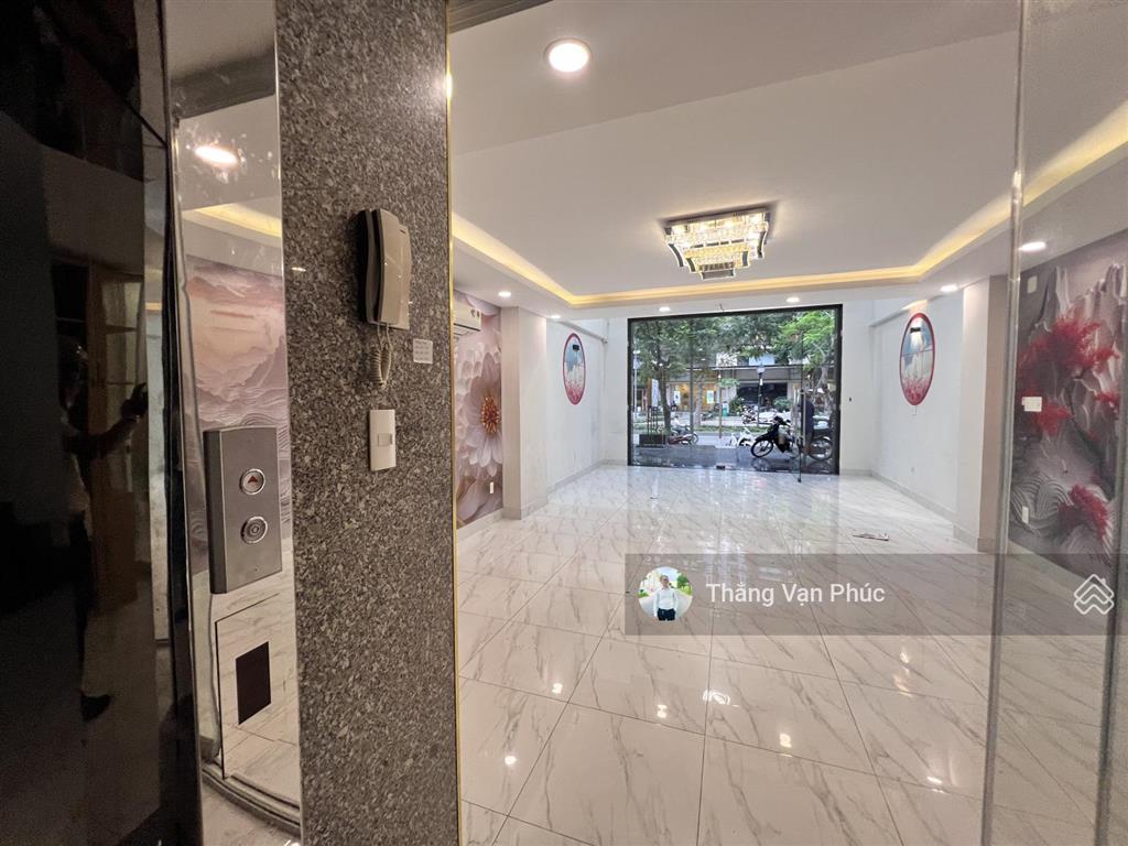 Nhà phố nguyễn thị nhung 25 tỷ x, kinh doanh tốt, 6 tầng đường lớn 35m, chủ cần bán đi mỹ
