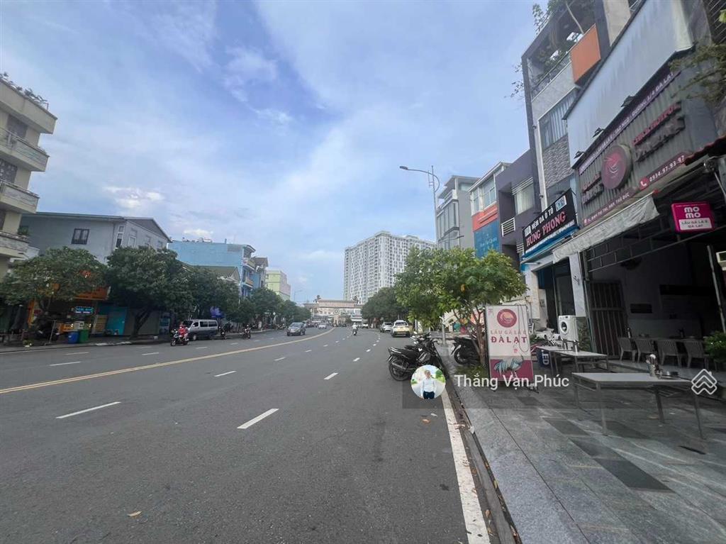 Lô đất siêu đẹp mặt tiền đinh thị thi 4,3x16m, kđt vạn phúc, kinh doanh tốt, xây 5 tầng