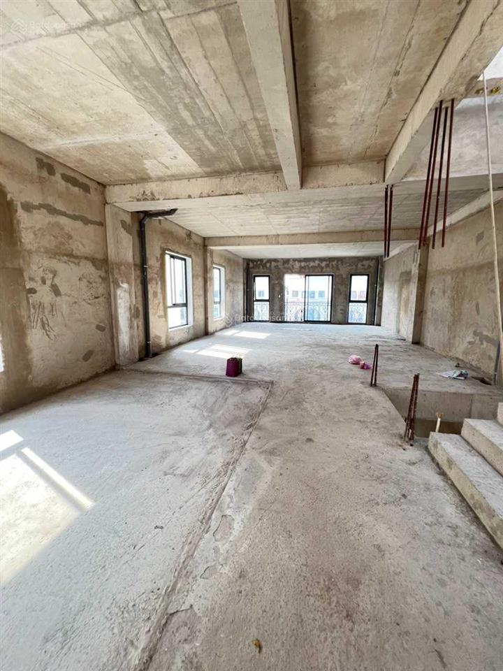 Nhà phố mặt tiền đinh thị thi giảm 10 tỷ, căn duy nhất có hầm bán giá tốt, tiện kinh doanh sầm uất