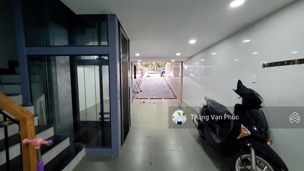 Chủ bán căn nhà đường số 3, gần trường học emasi, 5x23m hầm 4 tầng, có thang máy, sổ hồng riêng