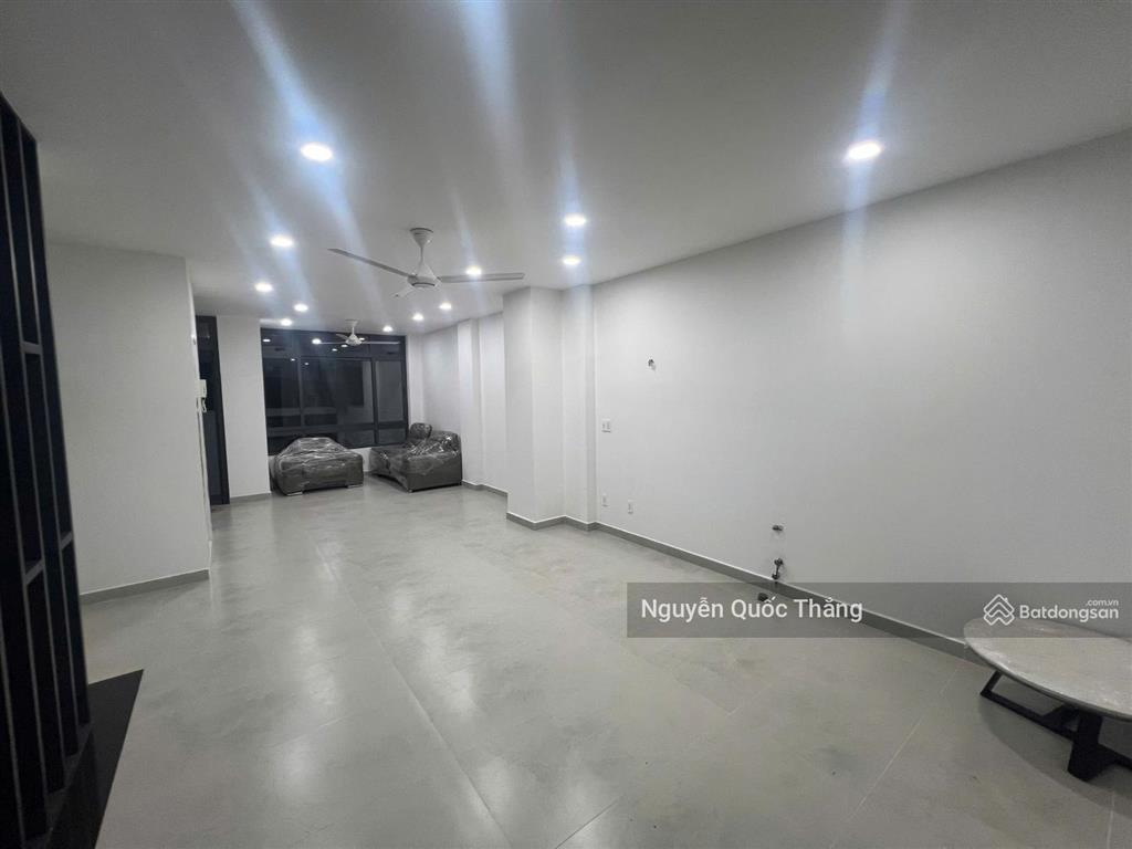 Căn góc 2 mặt tiền vạn phúc city 8x20m, thuận tiện kinh doanh gần trường emassi, khu sầm uất mới