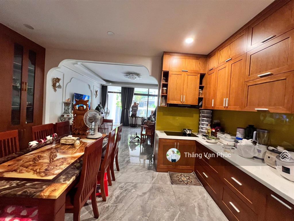 Chủ bán căn nhà full nội thất vạn phúc city, có thang máy nhà mới đẹp 100%, chủ giảm 2 tỷ