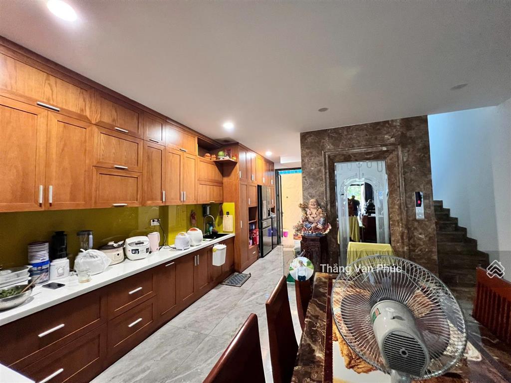 Chủ bán căn nhà full nội thất vạn phúc city, có thang máy nhà mới đẹp 100%, chủ giảm 2 tỷ
