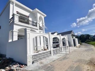 Biệt thự mặt tiền đường nhựa 6m thông ngay trung tâm xã diên sơn. cách trung tâm nha trang 12km.