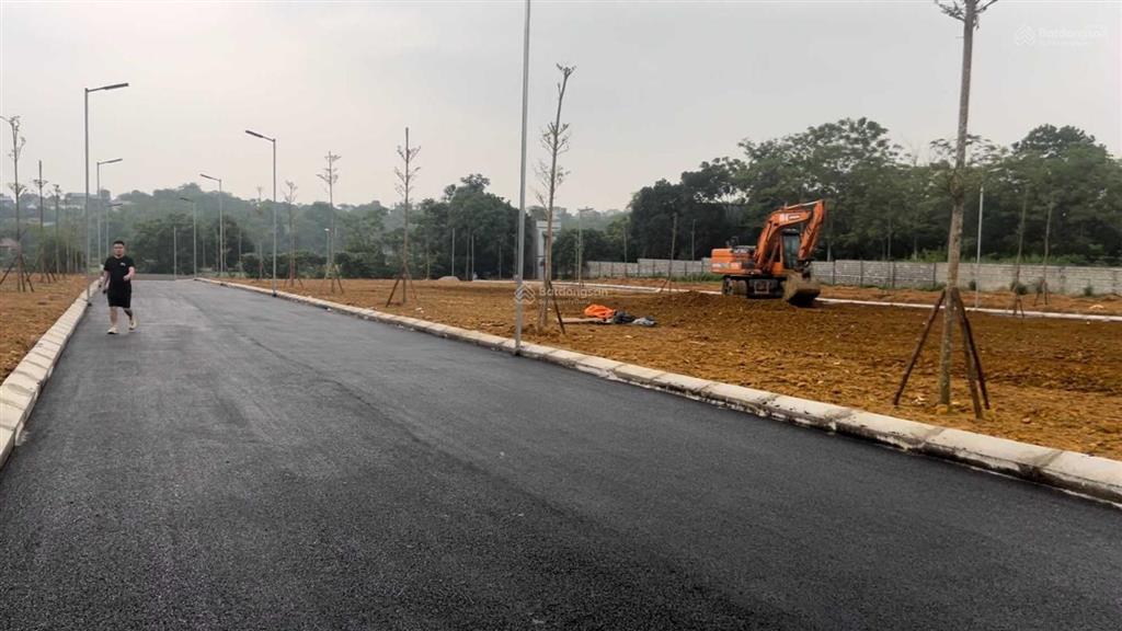 Chính chủ bán đất thổ cư gần đh fpt và trường đhqghn cơ sở hoà lạc, vốn 1 tỷ.  0929 718 ***