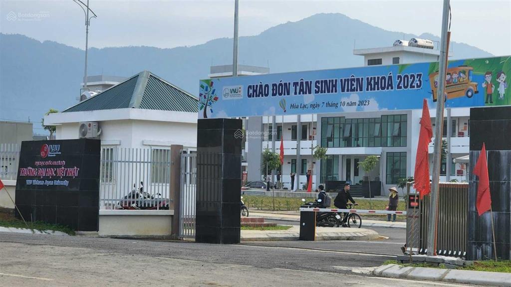 Bán đất hòa lạc gần khu công nghệ cao và đh fpt giá 2tỷ.  0986 853 ***