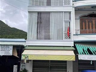 Bán nhà mặt tiền hòn rớ 1 mặt đường tôn đức thắng 74m2 giá 6,7 tỷ