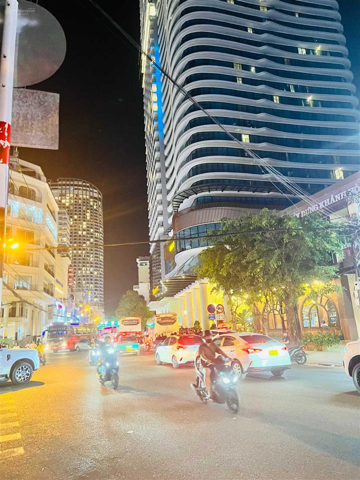 Bán lô đất siêu vip đường nguyễn thị minh khai  nha trang, ngang 6.3m, cách biển chỉ 300m