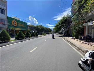 Bán home stay 4 tầng trần phú  ngang 8,8m  nha trang  gần cảng vinpearl nha trang