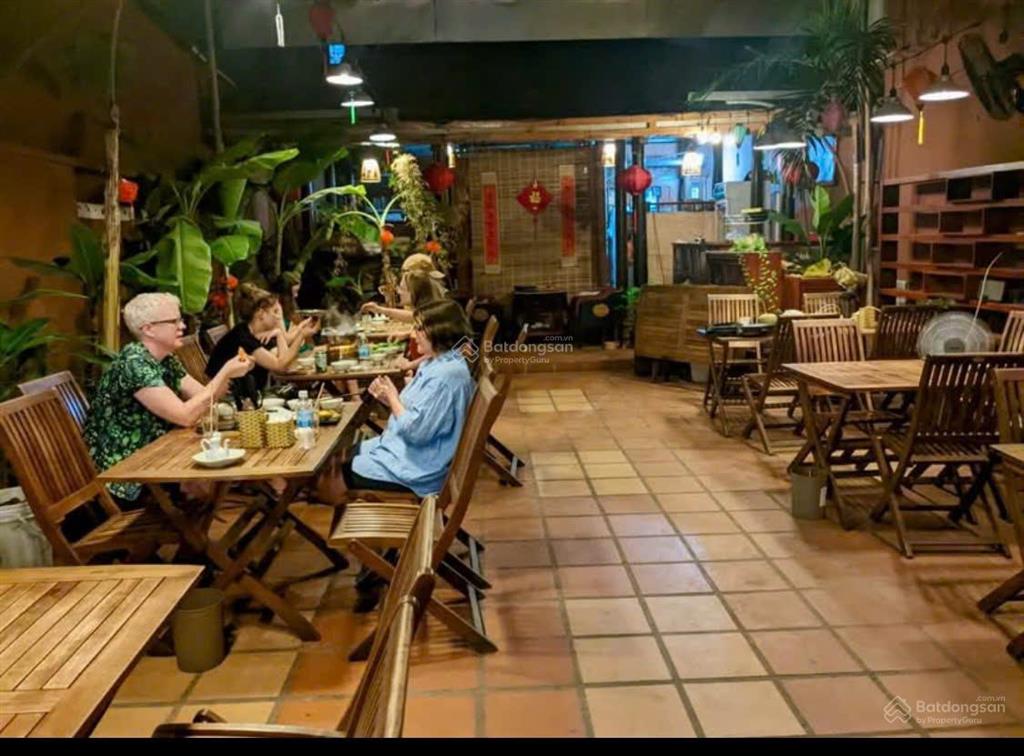 Hàng hiêm ngay trung tâm khu phố hàn  ngang 7,1m đường nguyễn thị minh khai  cách biển 500m