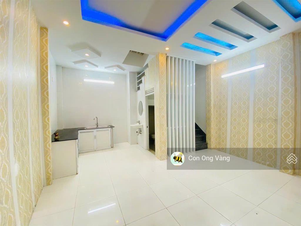 Bán nhà hẻm hùng vương gần biển nha trang, giá bán 3,6 tỷ. 0934 797 ***