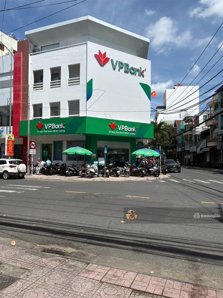 Hàng hiếm giá rẻ. chính chủ nhờ bán nhà góc mặt tiền yersin. p phương sài, nha trang. giá hạt dẻ