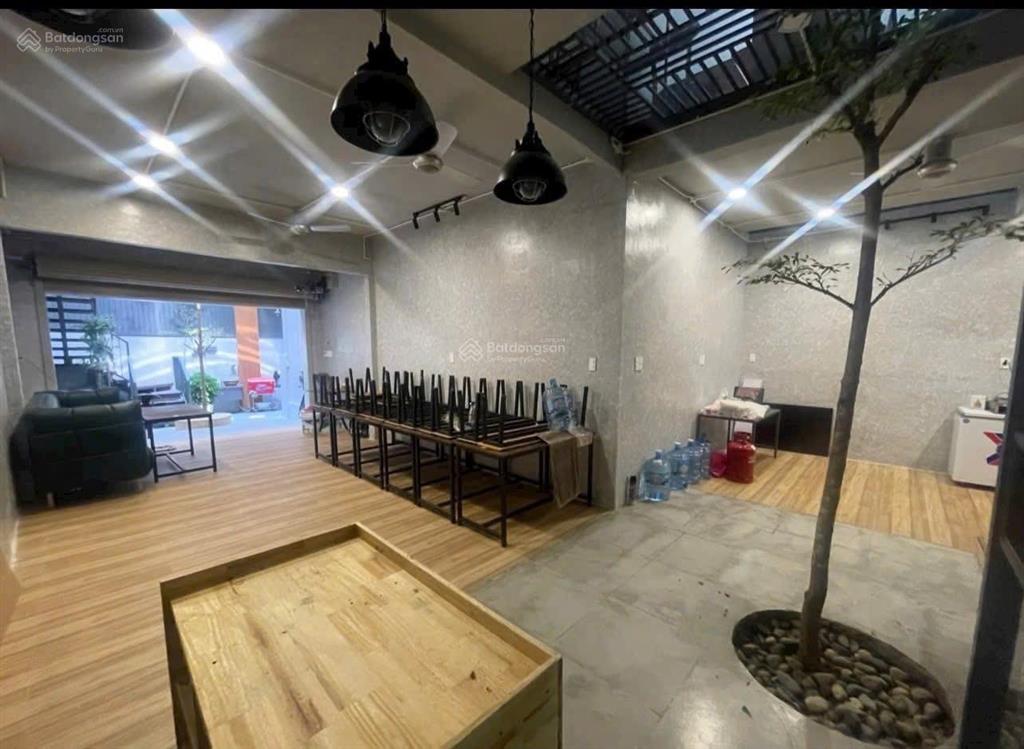 Bán nhà mặt tiền hoàng văn thụ đoạn 2 chiều, kinh doanh sầm uất vị trí vàng xây căn hộ cho thuê