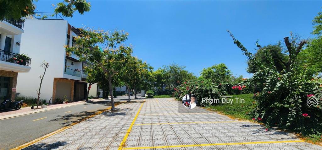 Cần tiền bán lô đất kđt hà quang 1. đối diện công viên. phù hợp cho kinh doanh. giá 79tr/m2