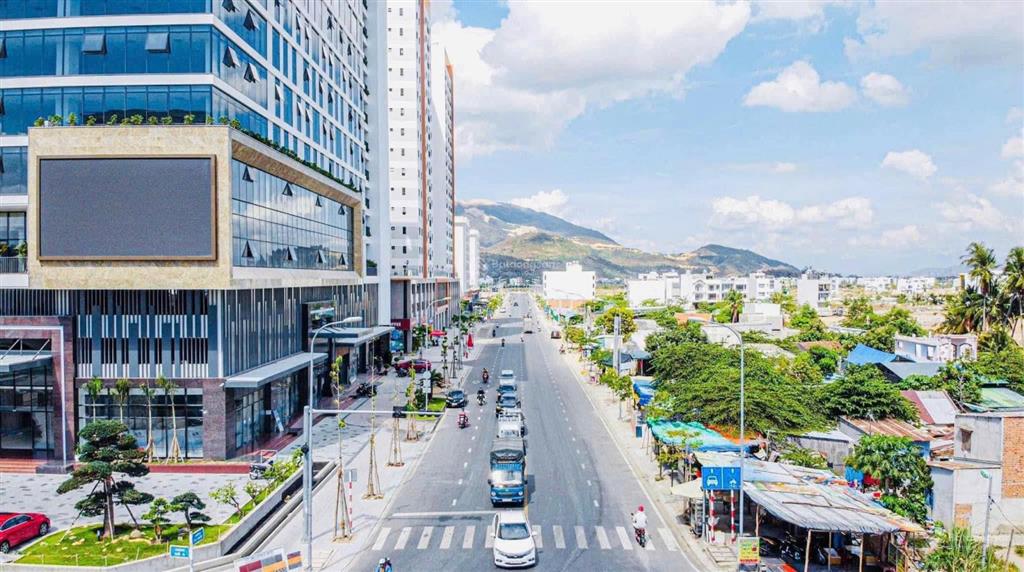 Giá còn thương lượng bán căn hộ 66.6m2(2pn) ban công đb, có hđ thuê 11.5 triệu ở ct2 vcn phước hải