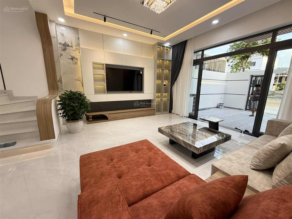 Bán nhà 3 tầng đường số 88 kđt mỹ gia gói 5 (kđt thái hưng) nha trang full nội thất cao cấp