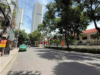 Chính chủ gửi bán lô góc mặt tiền đường lý tự trọng, nha trang cách bãi biển, tòa goldcost chỉ 200m