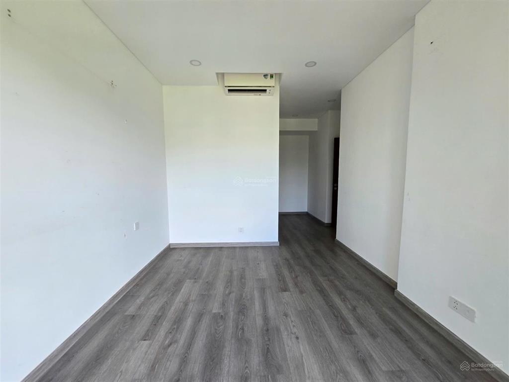 Bán căn hộ brilliant (7.25 tỷ) 96m2 2pn + 2wc, tầng thấp. view hồ bơi, giá tốt nhất thị trường